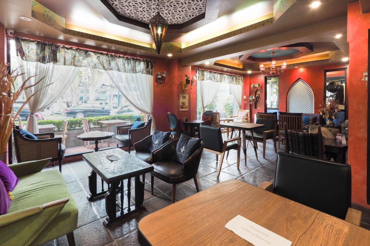 โอโย 995 บลู คาเฟ่ อพาร์ตเมนต์ Hotel เชียงใหม่ ภายนอก รูปภาพ