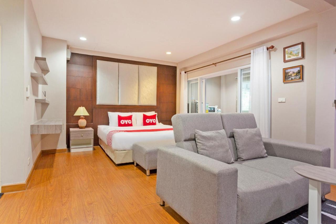 โอโย 995 บลู คาเฟ่ อพาร์ตเมนต์ Hotel เชียงใหม่ ภายนอก รูปภาพ