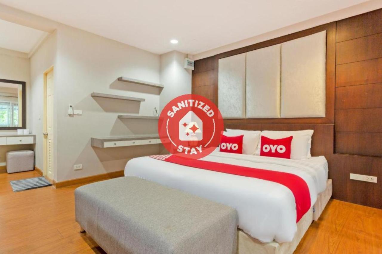 โอโย 995 บลู คาเฟ่ อพาร์ตเมนต์ Hotel เชียงใหม่ ภายนอก รูปภาพ